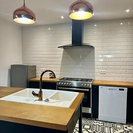 Bas De Appartement